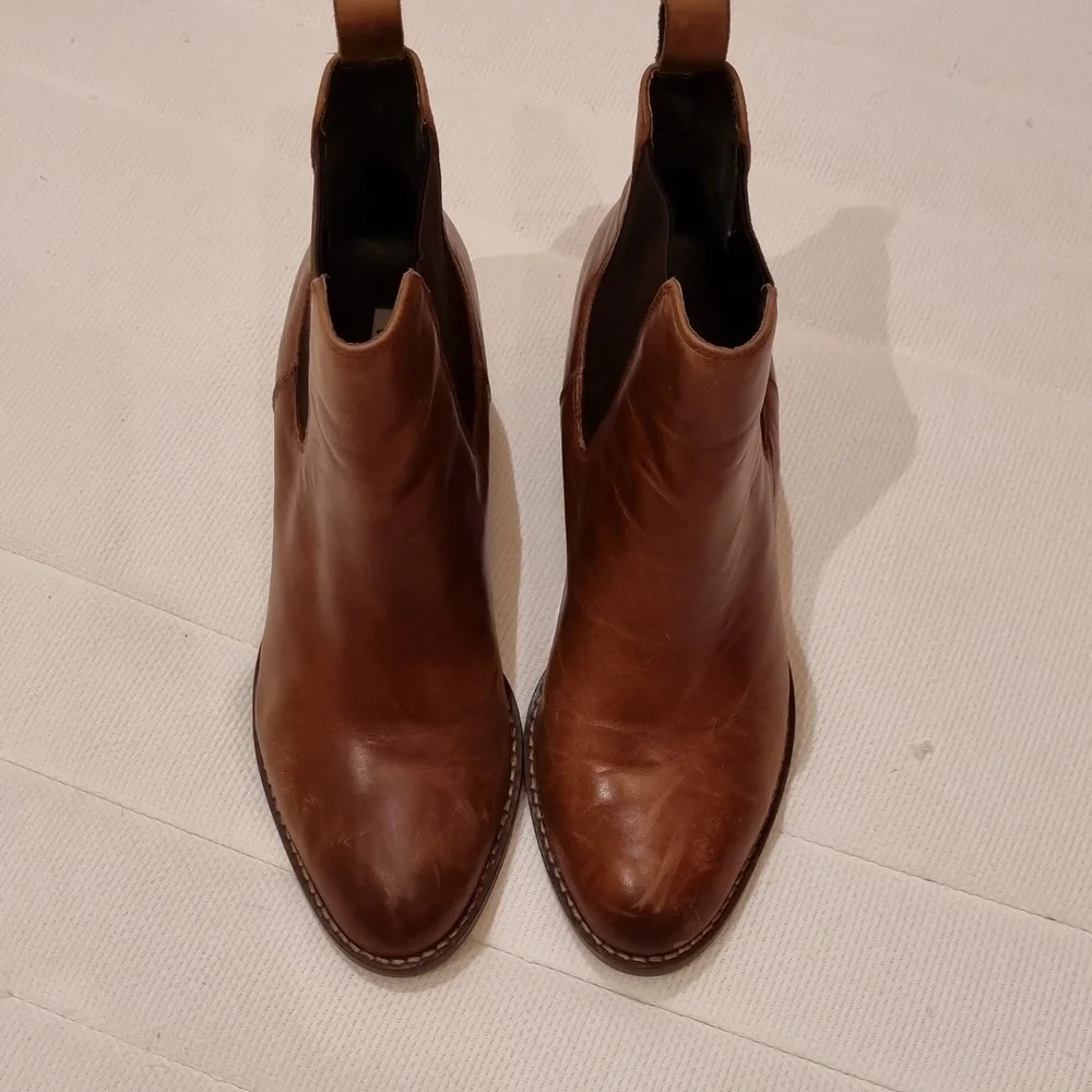 Windsor Smith "Faith" ankle length brown heeled boots - Picture 2 of 5